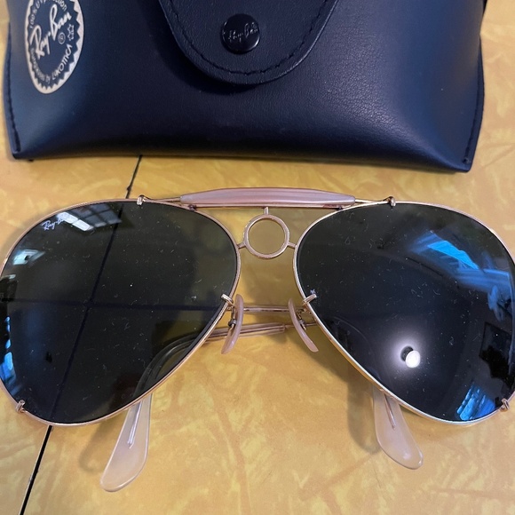 Vintage Ray Ban Aviator Sunglasses - Picture 3 of 11